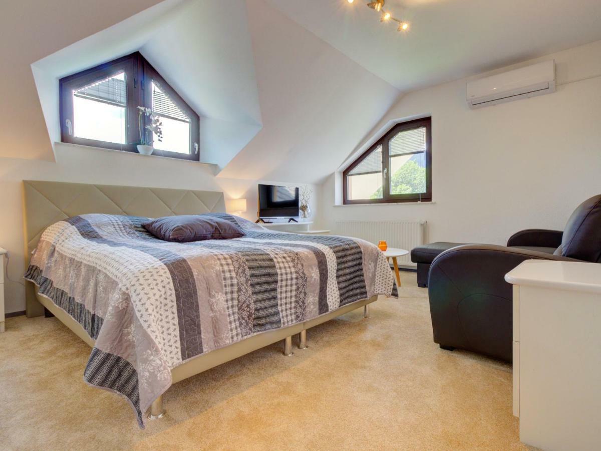 Apartmaji Grilc Μπλεντ Εξωτερικό φωτογραφία
